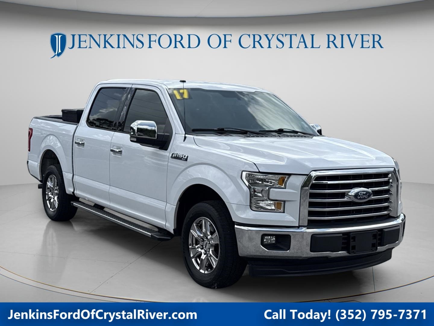 2017 Ford F-150 XLT SuperCrew 5-1/2 Box's photo