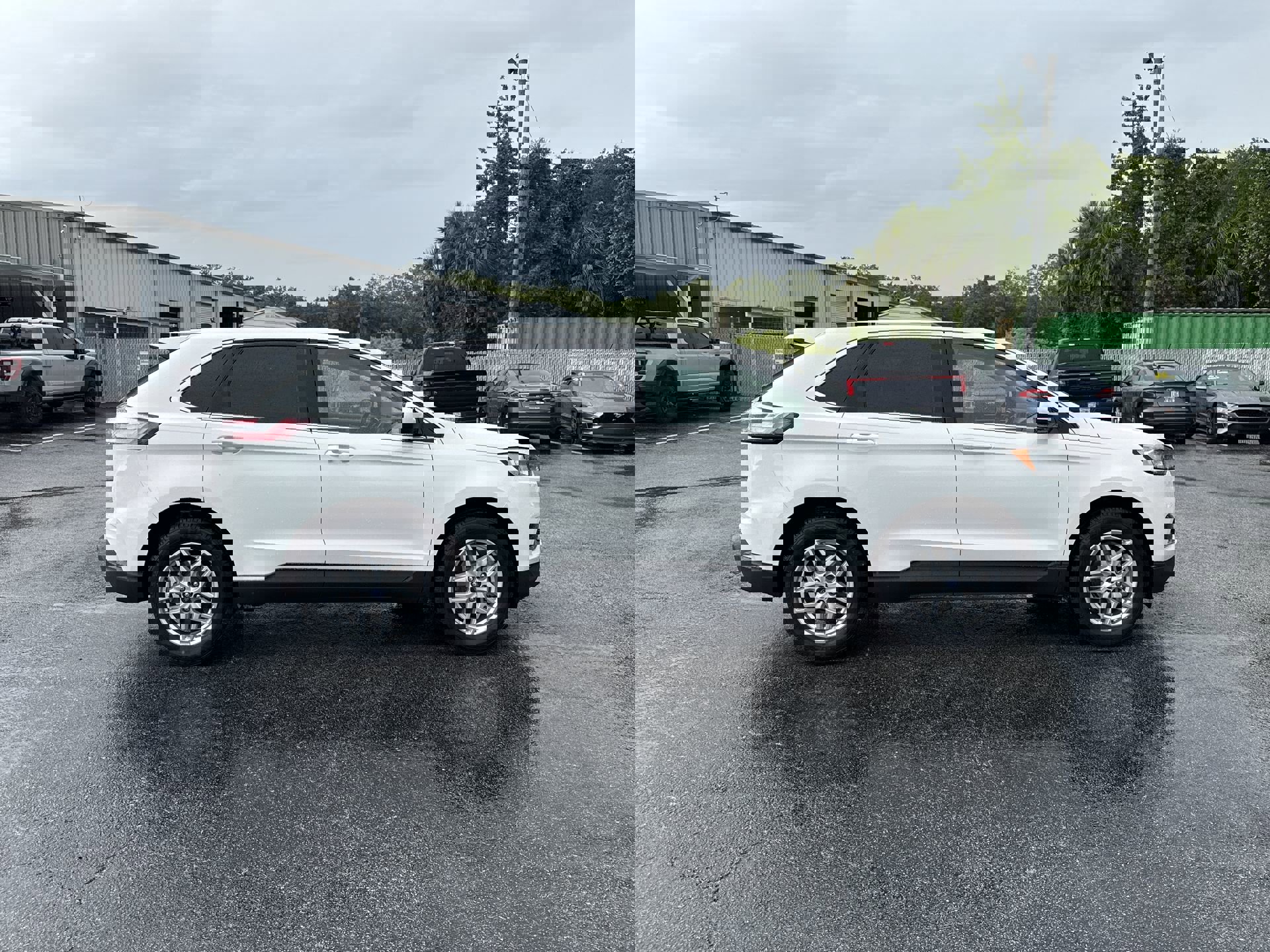 2021 Ford Edge SEL photo 3