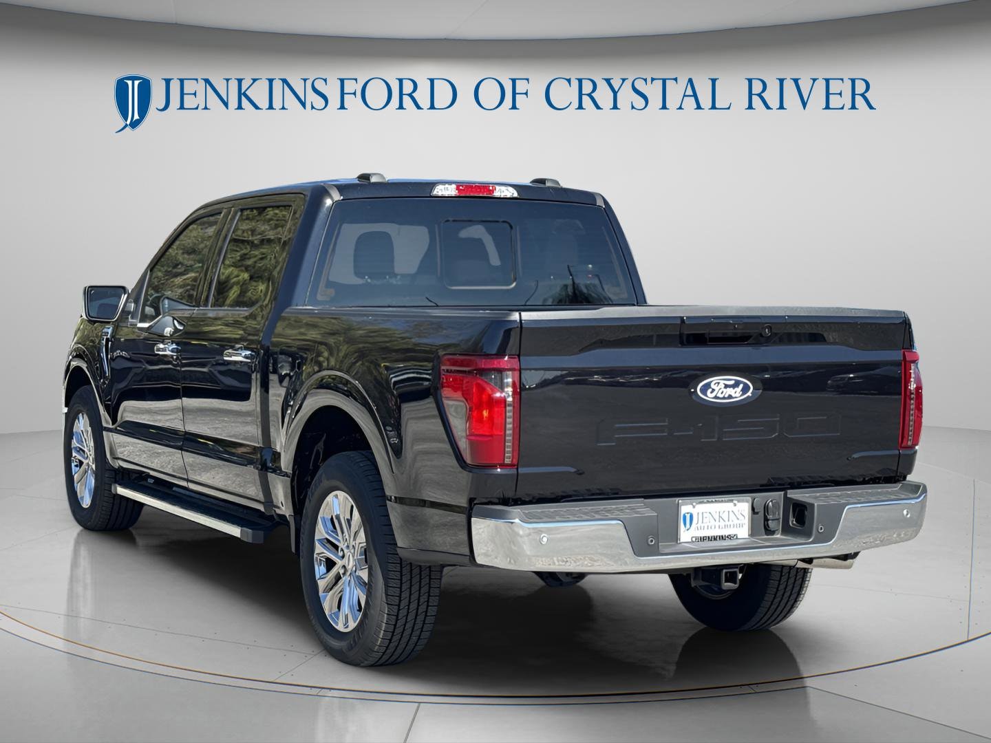 2025 Ford F-150 XLT - Photo 6