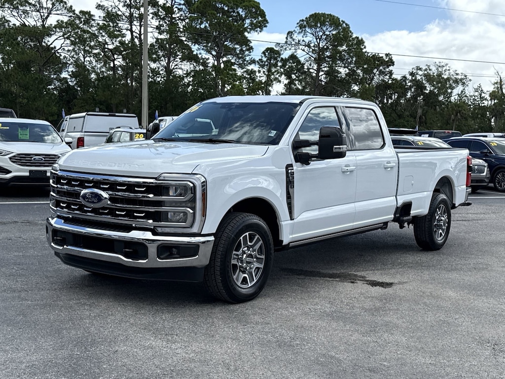 New 2026 Ford Super Duty F-350 Lariat TRUCK