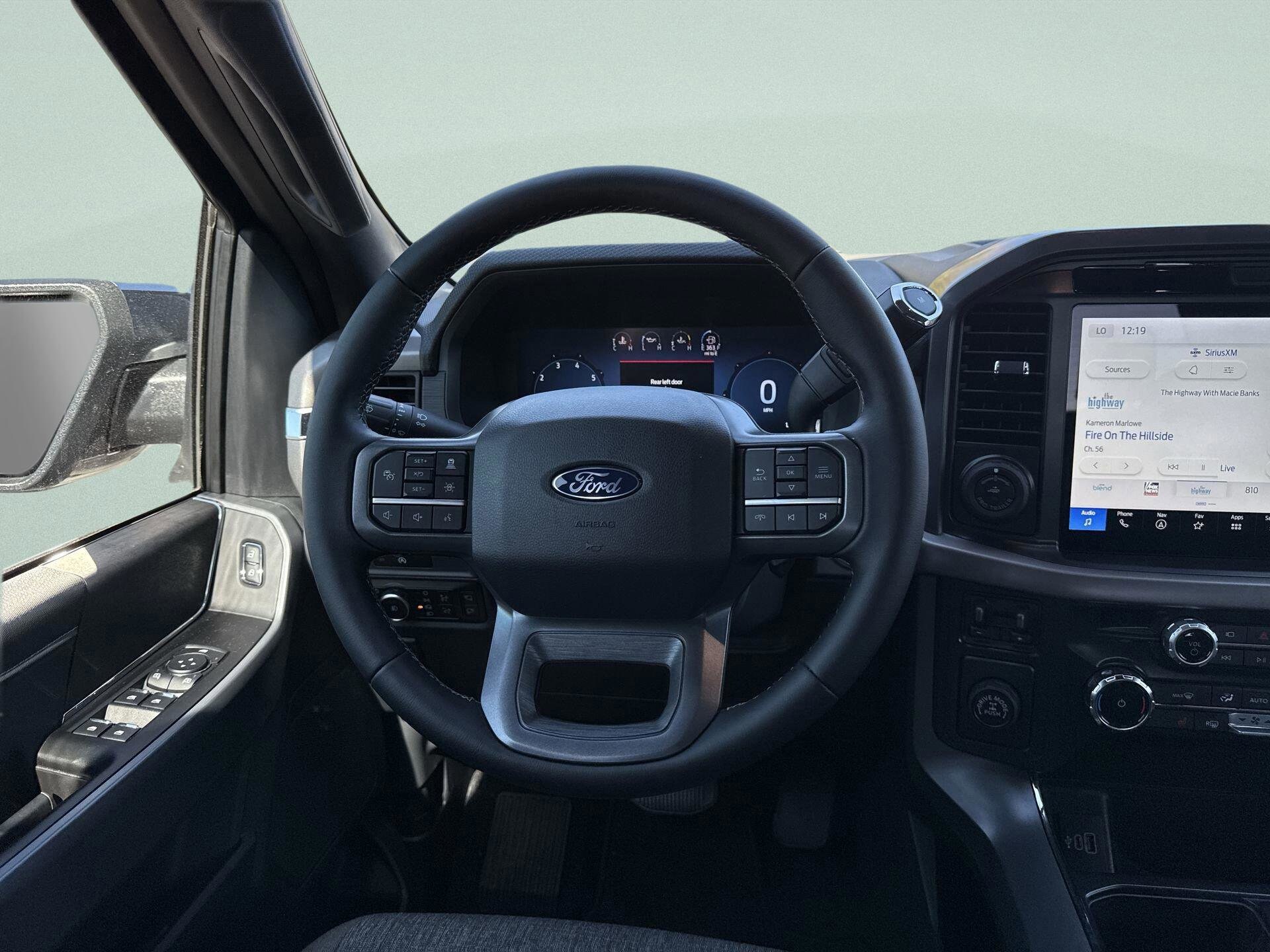 2025 Ford F-150 XLT - Photo 21