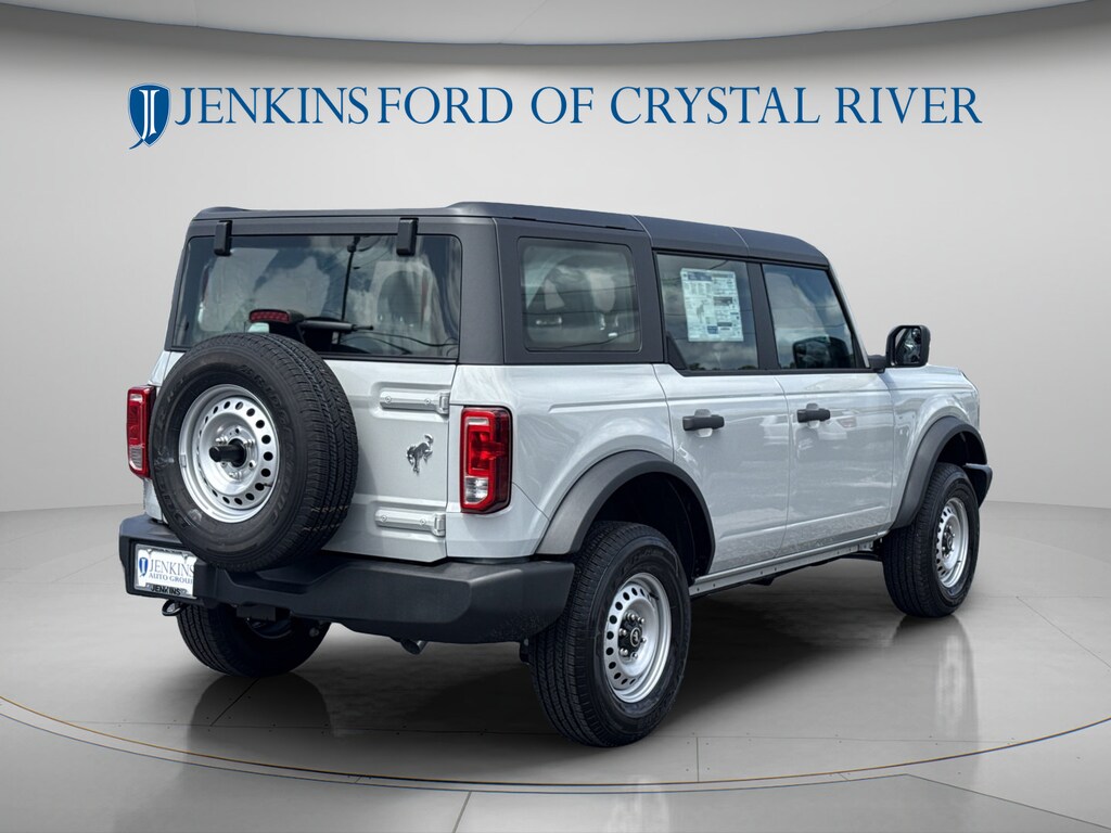 New 2026 Ford Bronco Base SUV