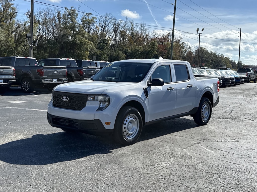 New 2025 Ford Maverick XL TRUCK