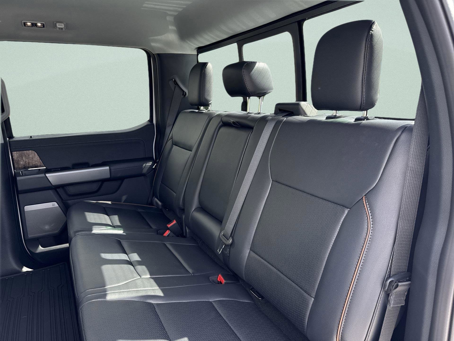2026 Ford F-350 Super Duty Lariat - Photo 17