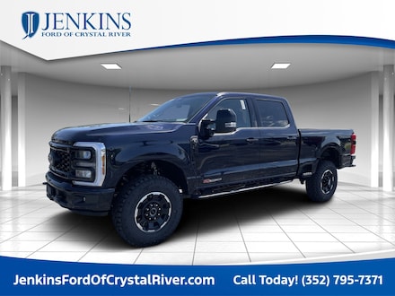 2025 Ford Super Duty F-250 Lariat TRUCK