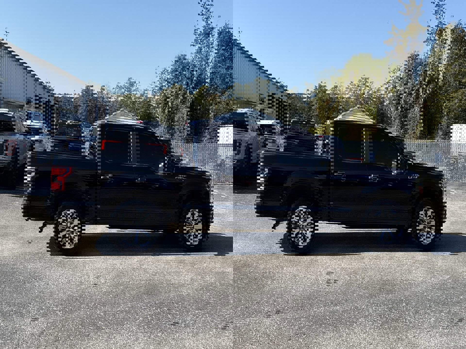 2018 Ford F-150 XL photo 2