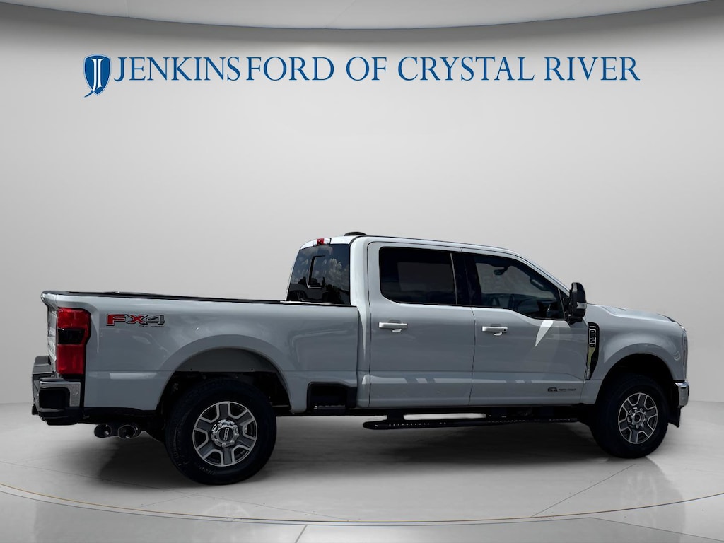 New 2026 Ford Super Duty F-250® Lariat® TRUCK