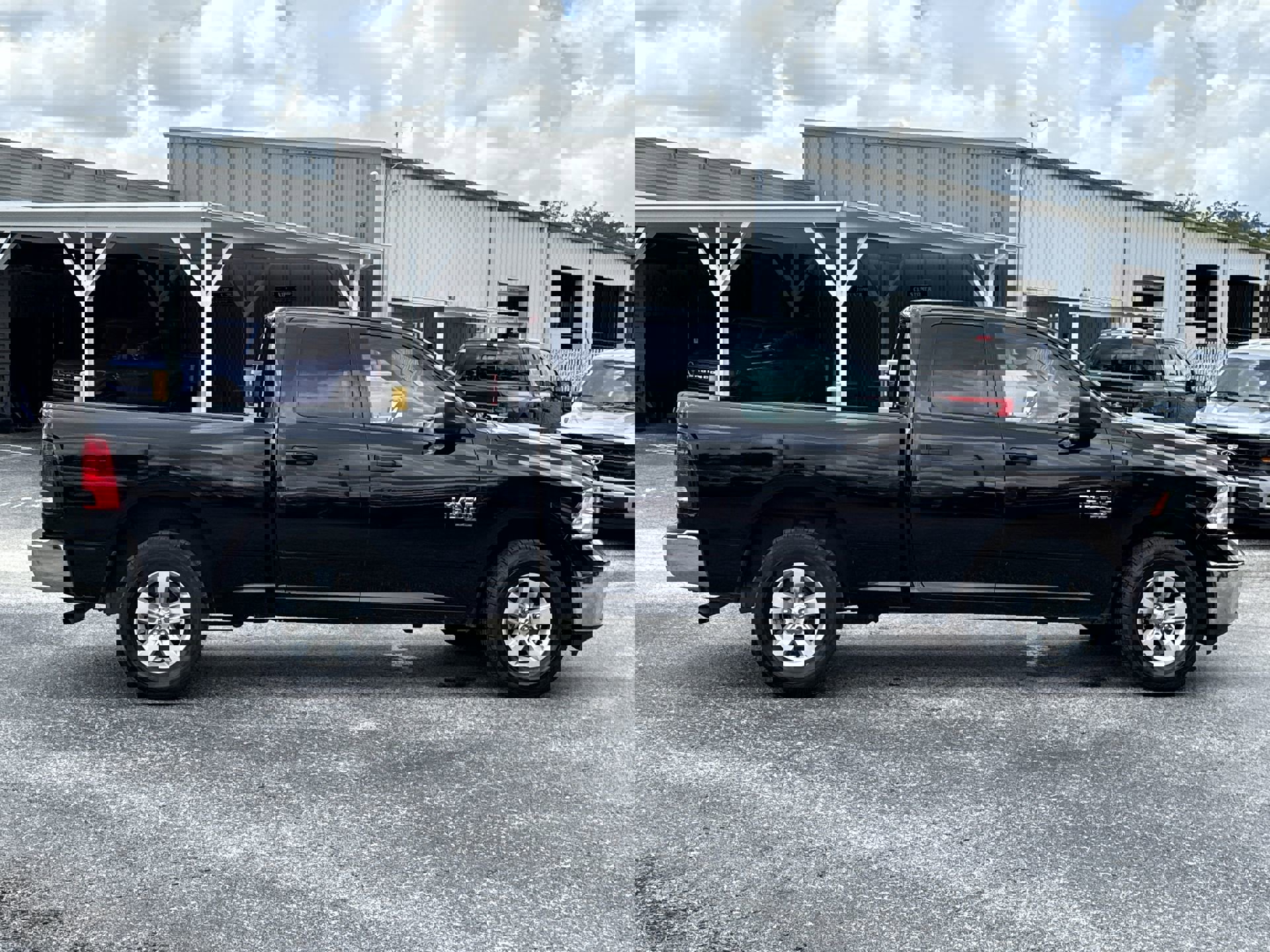 2024 Ram 1500 Classic SLT photo 3