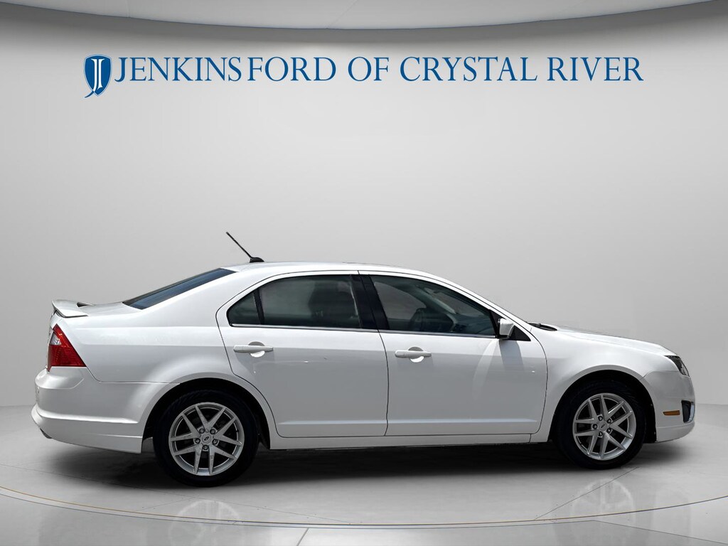 Used 2011 Ford Fusion SEL Sedan