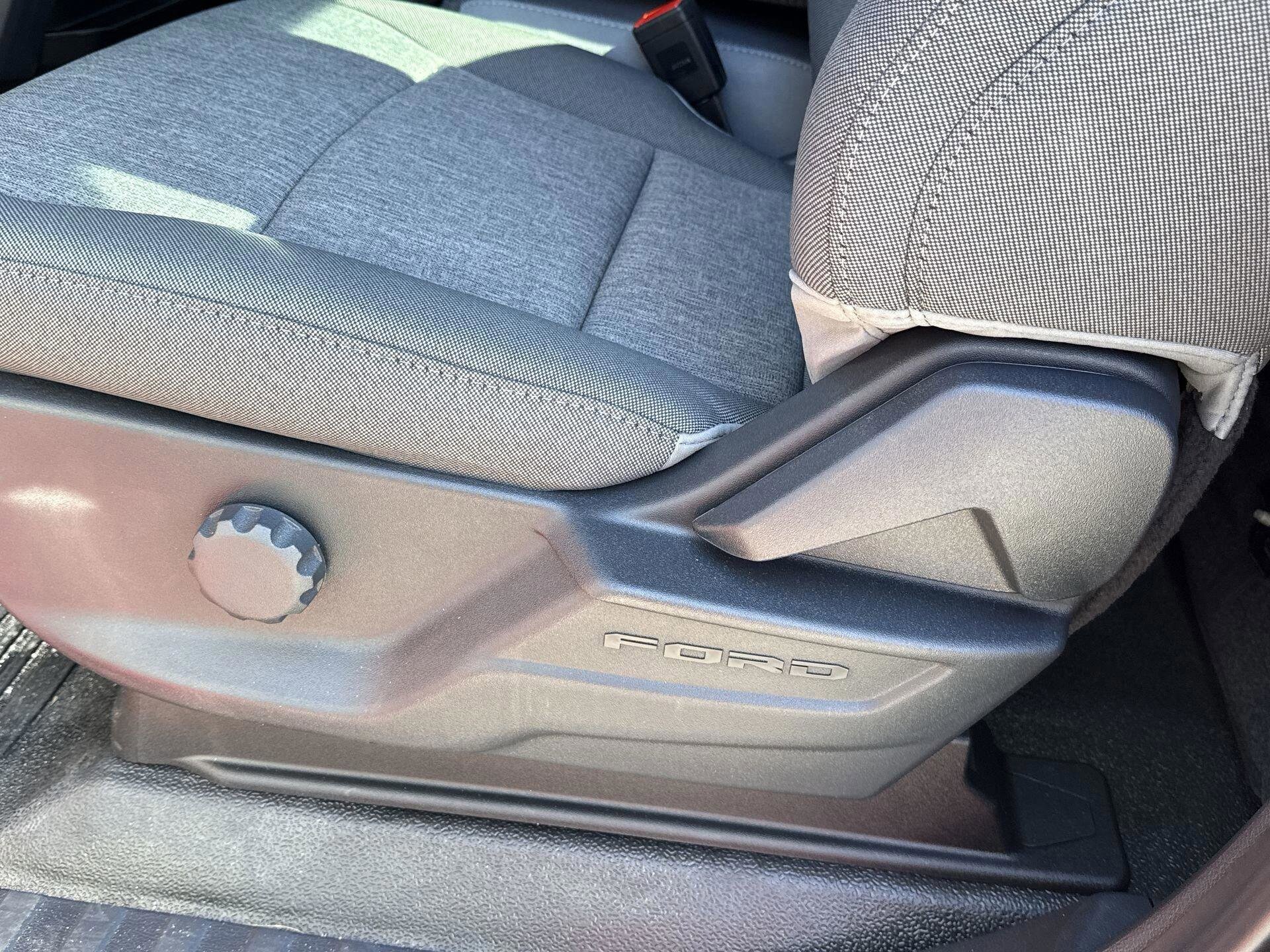 2026 Ford F-350 Super Duty XL - Photo 13