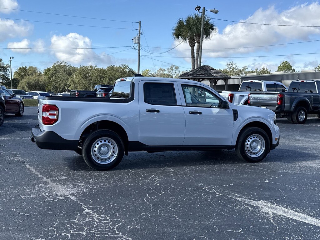 New 2025 Ford Maverick XL TRUCK