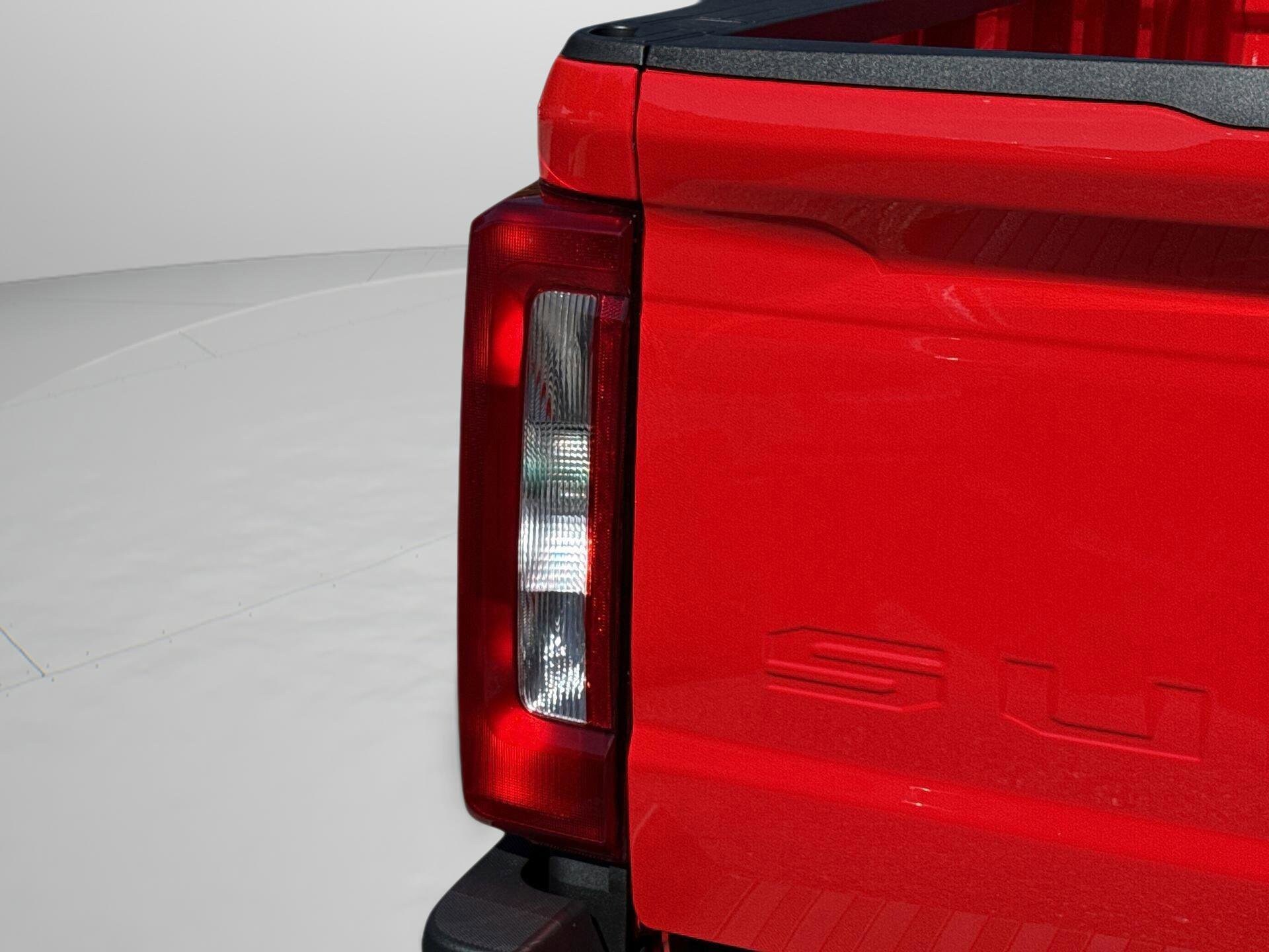 2026 Ford F-350 Super Duty XL - Photo 36