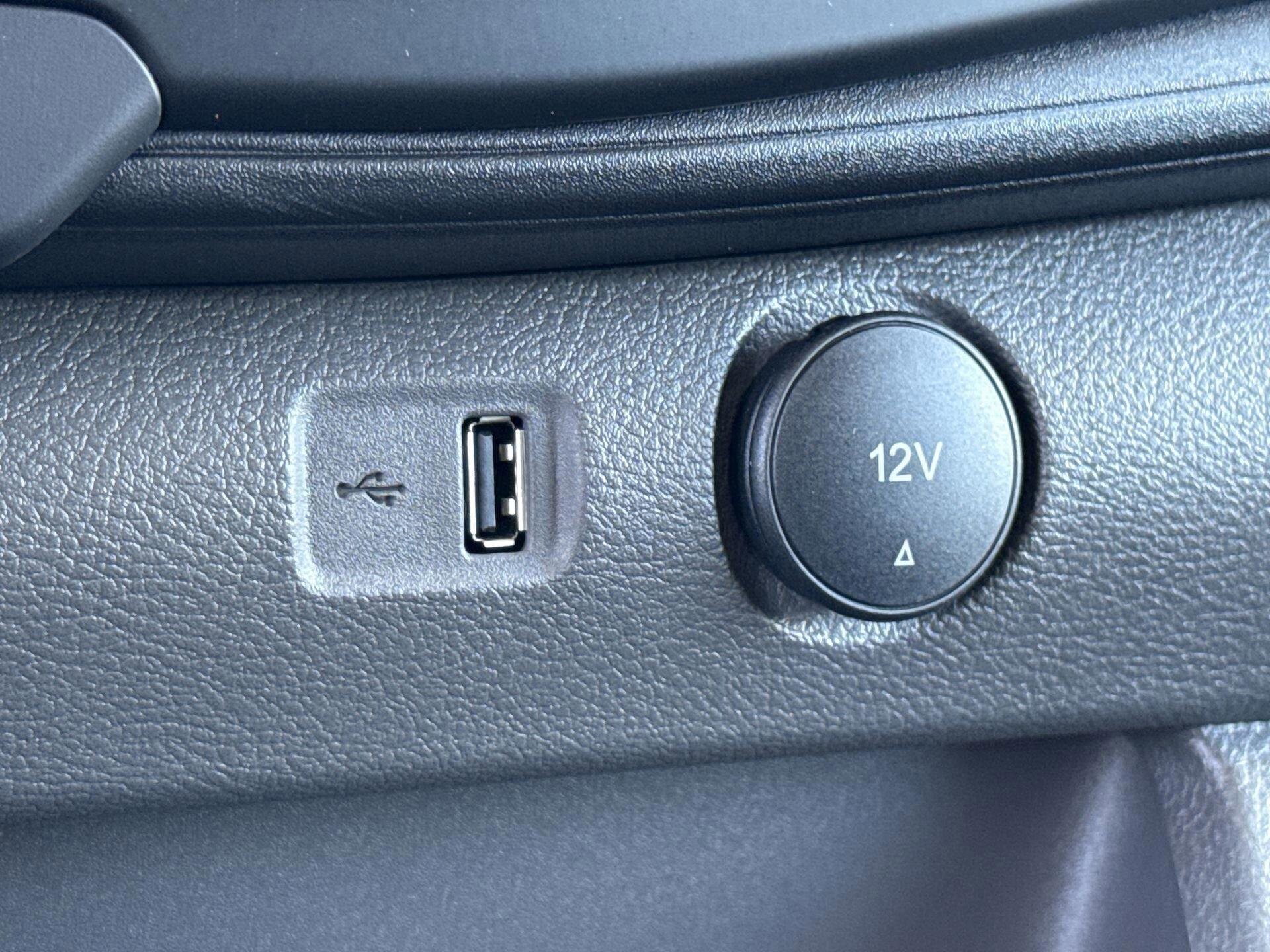 2026 Ford Transit Van Base - Photo 25
