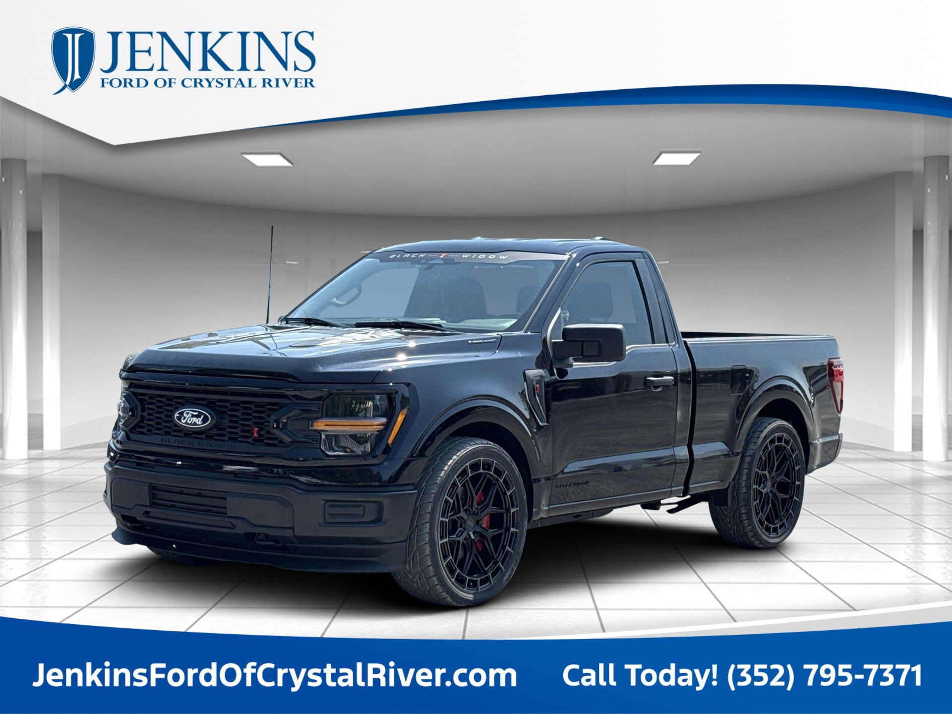 2025 Ford F-150 XL's photo