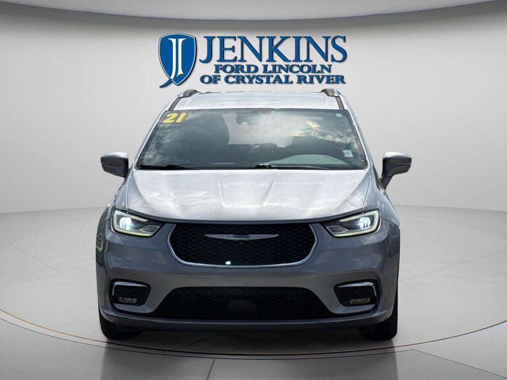 Used 2021 Chrysler Pacifica Touring L Van Passenger Van