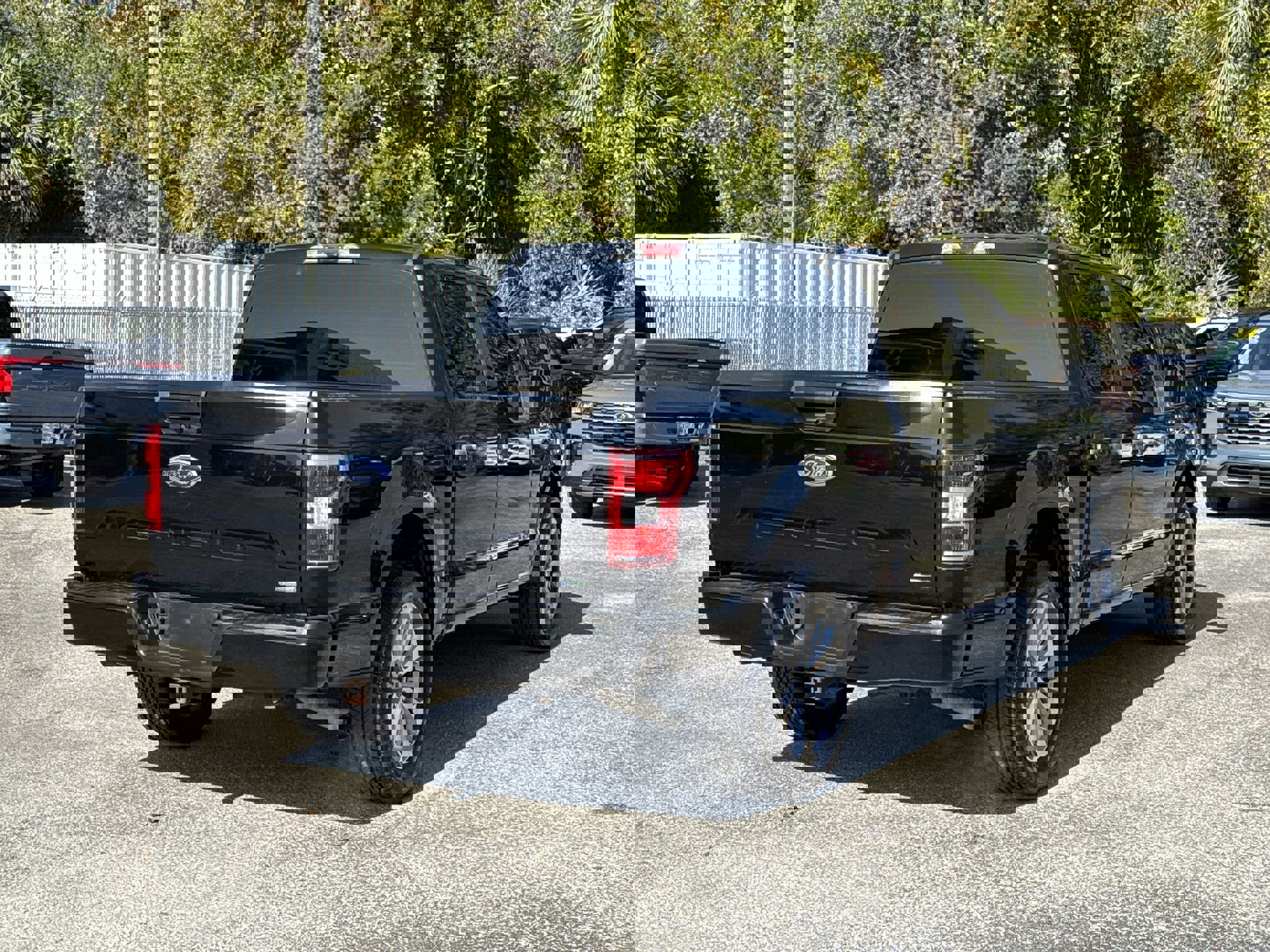 2018 Ford F-150 XL photo 3