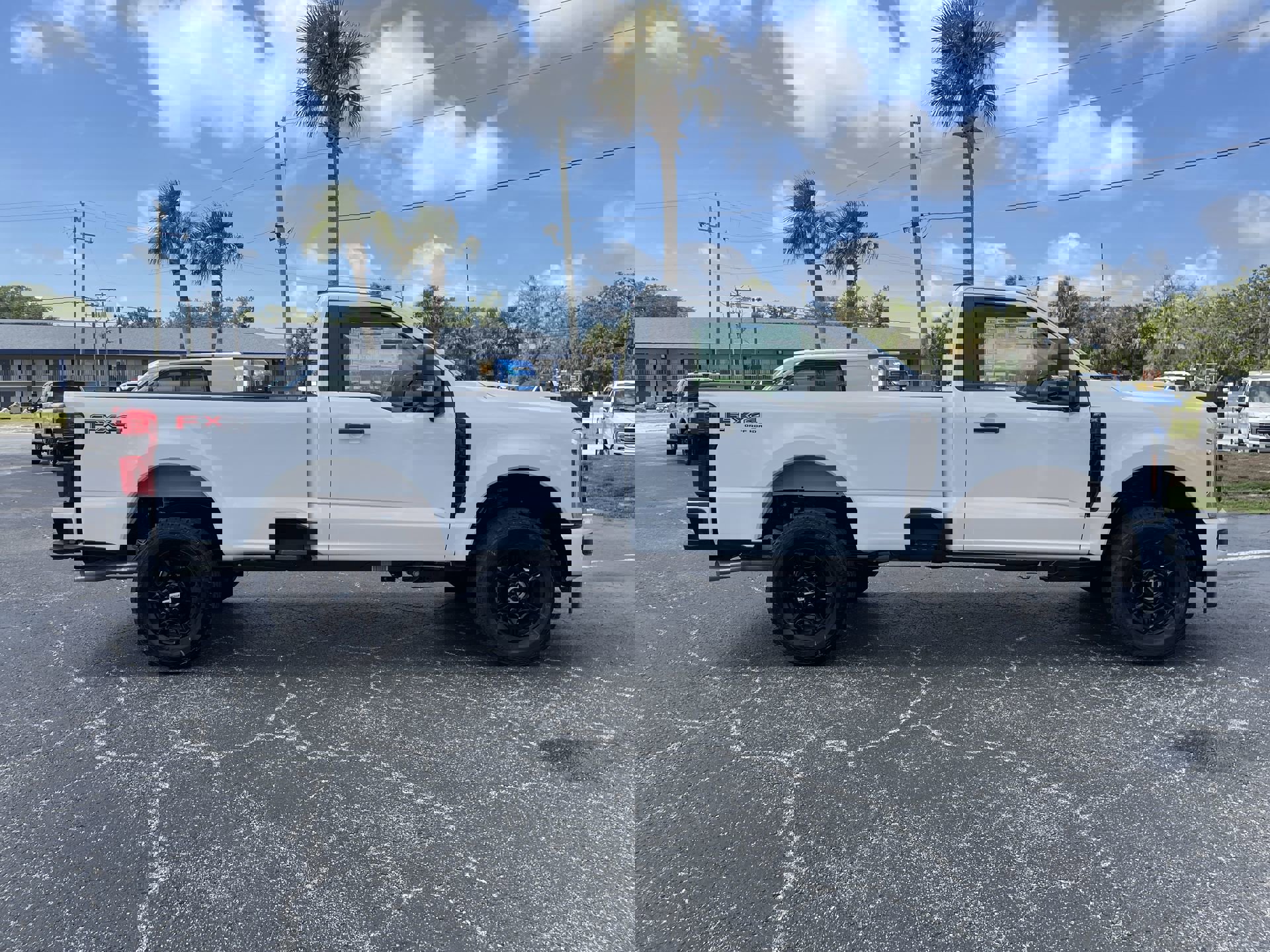 2025 Ford F-350 photo 3