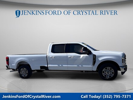 2026 Ford Super Duty F-350&reg; Lariat&reg; TRUCK