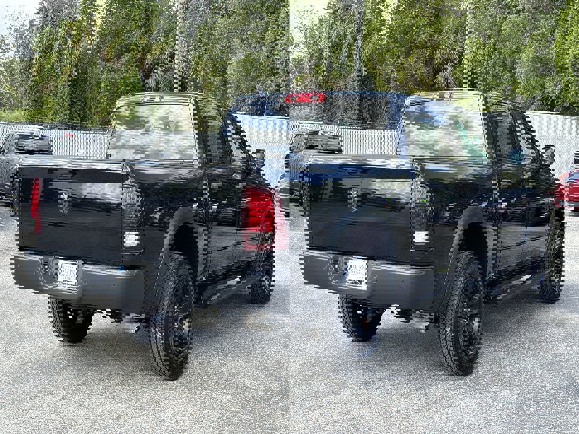 2022 Ram 1500 Classic SLT photo 3