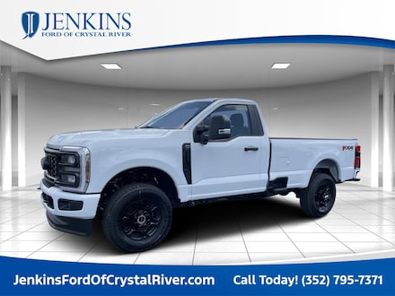 2025 Ford Super Duty F-350 XL TRUCK