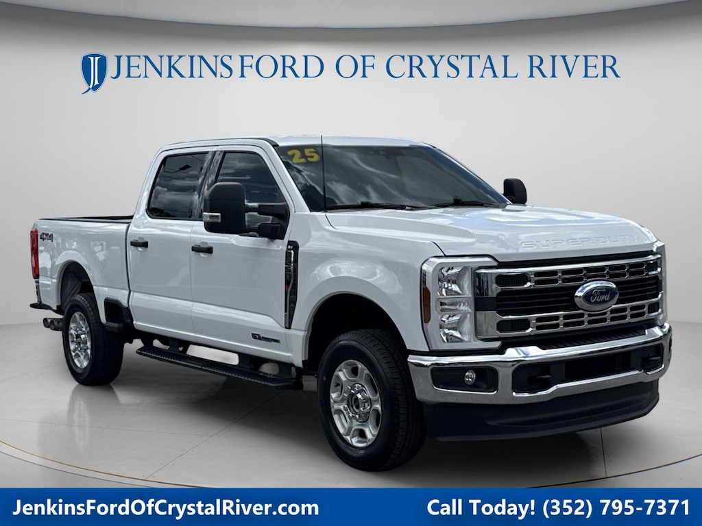 Certified 2025 Ford F-250 XLT Truck Crew Cab