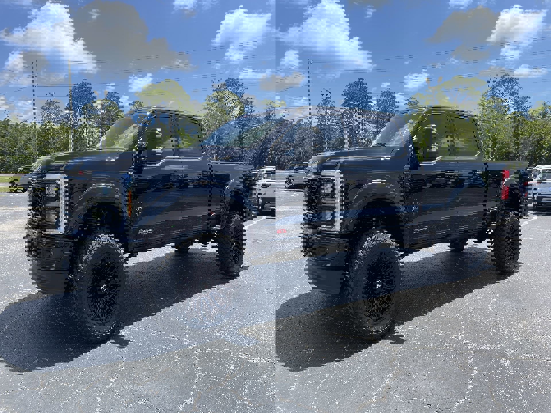 2025 Ford F-250 photo 2