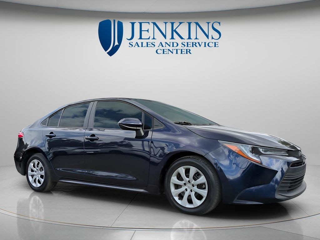 Used 2023 Toyota Corolla LE Sedan