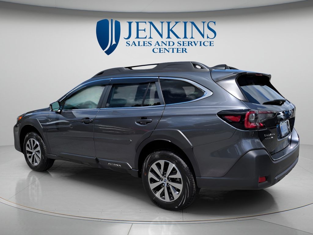 Used 2025 Subaru Outback Premium SUV