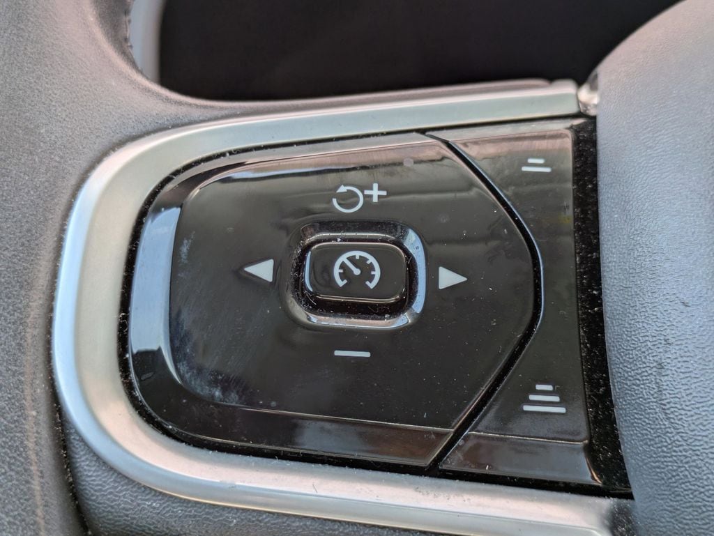 2022 Volvo XC60 Inscription - Photo 19