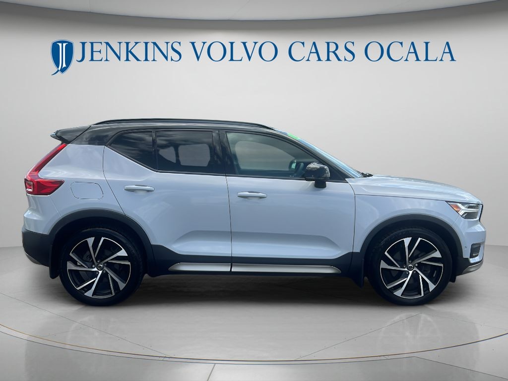 Used 2022 Volvo XC40 R-Design SUV