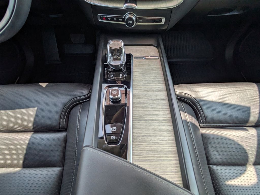 2022 Volvo XC60 Inscription - Photo 14