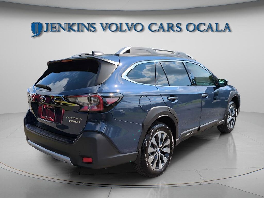Used 2025 Subaru Outback Touring SUV