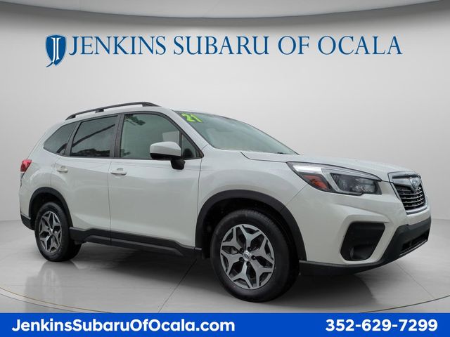 2021 Subaru Forester Premium's photo