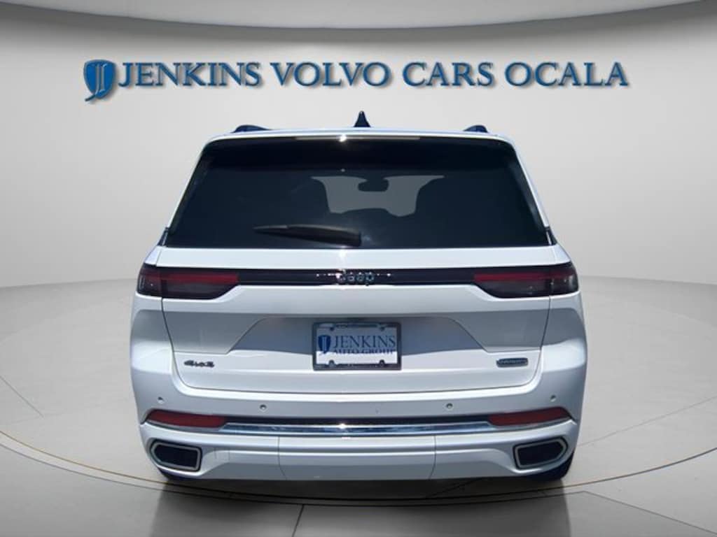 Used 2023 Jeep Grand Cherokee Overland SUV