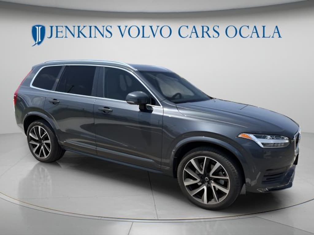 Used 2022 Volvo XC90 T6 Momentum SUV