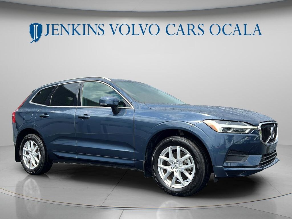 Used 2020 Volvo XC60 T5 Momentum SUV