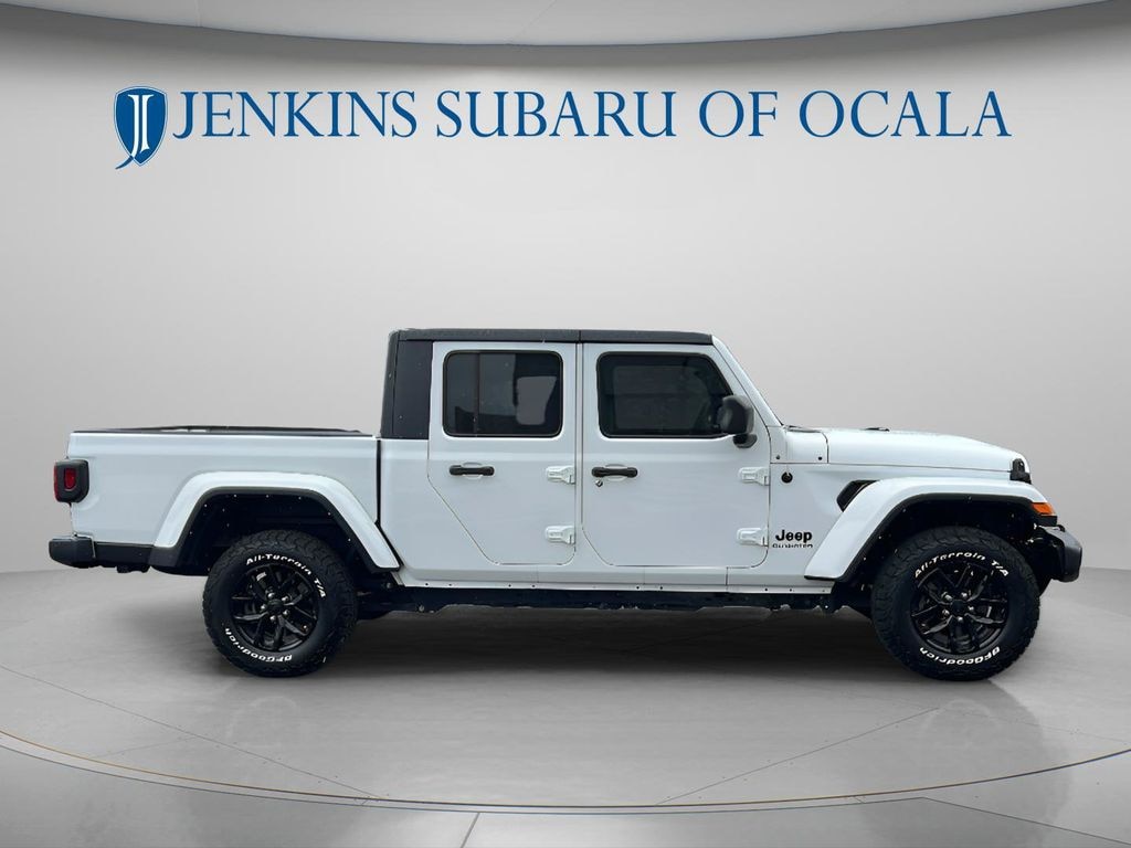 Used 2022 Jeep Gladiator Sport Truck