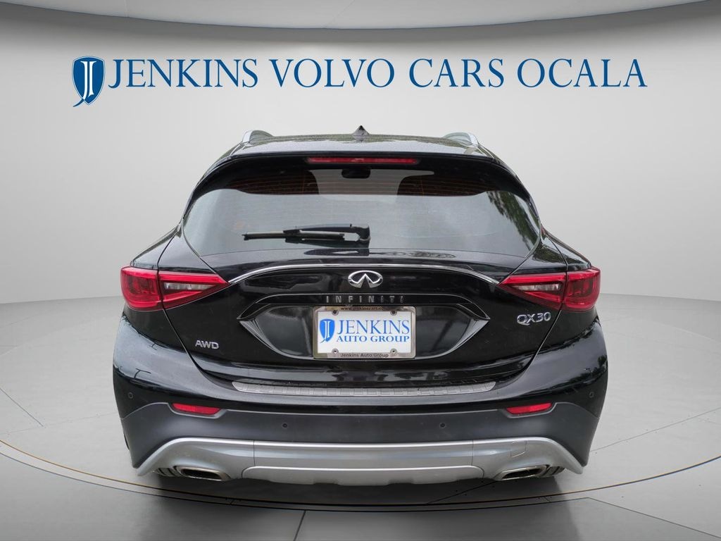 Used 2019 INFINITI QX30 Luxe SUV