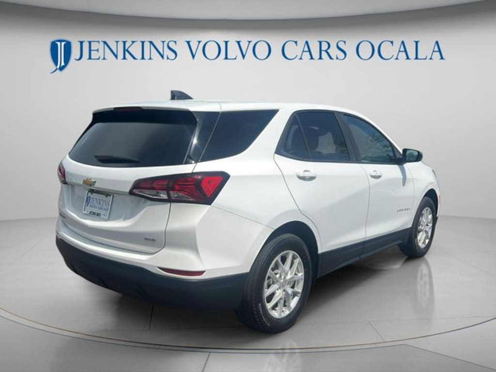 Used 2022 Chevrolet Equinox LS SUV