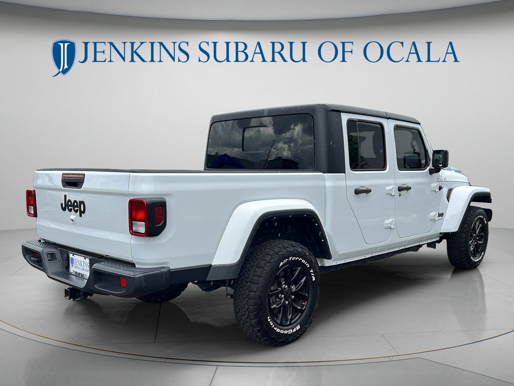 Used 2022 Jeep Gladiator Sport Truck