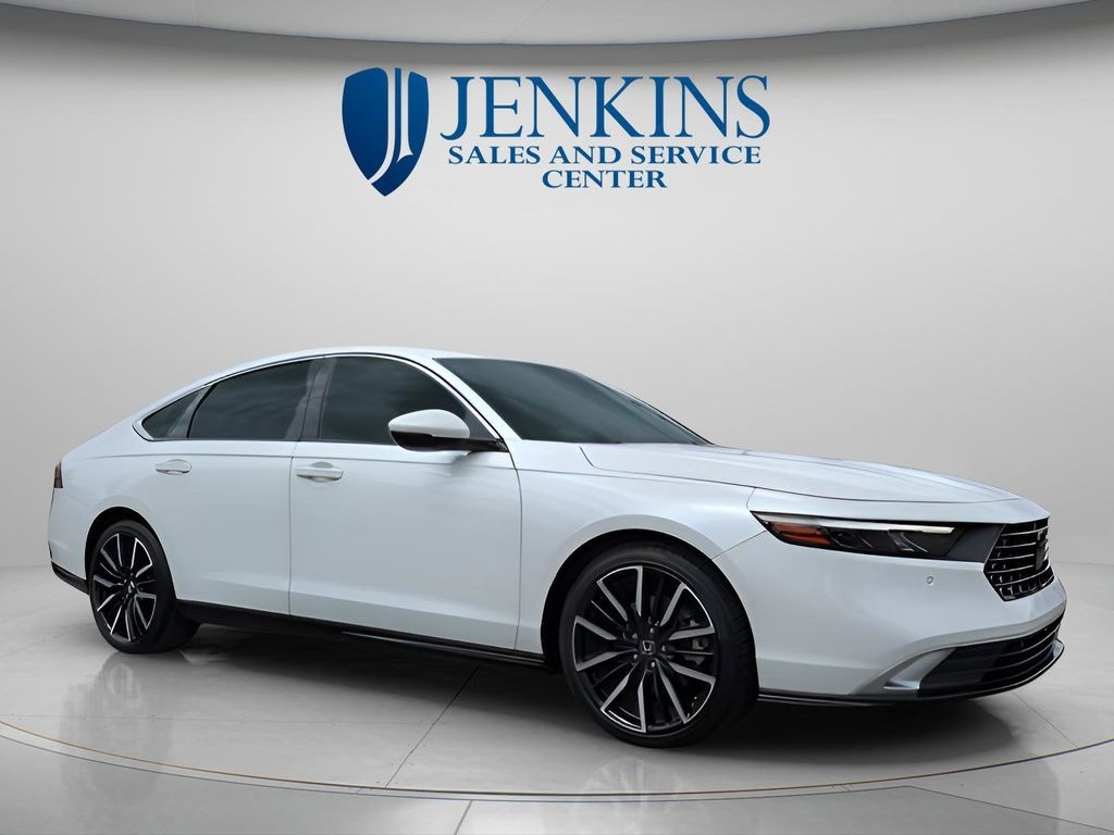 Used 2023 Honda Accord Hybrid Touring Sedan