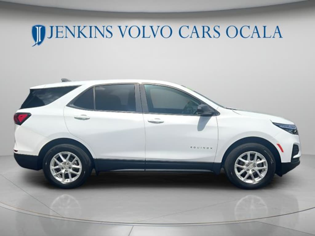 Used 2022 Chevrolet Equinox LS SUV