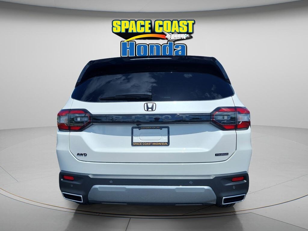 New 2026 Honda Pilot Touring SUV