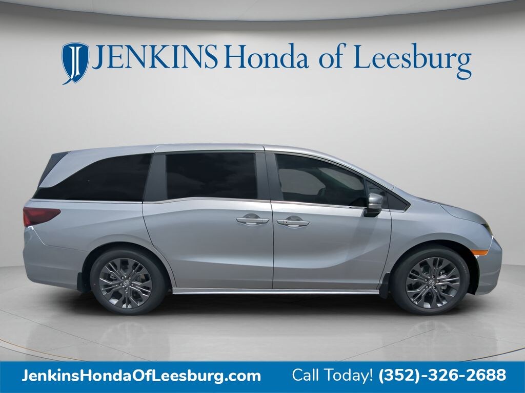 New 2026 Honda Odyssey Touring Minivan/Van