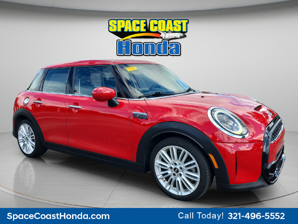 2024 MINI Cooper S Signature Hatchback