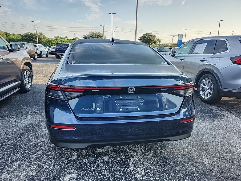 Used 2025 Honda Accord SE Sedan
