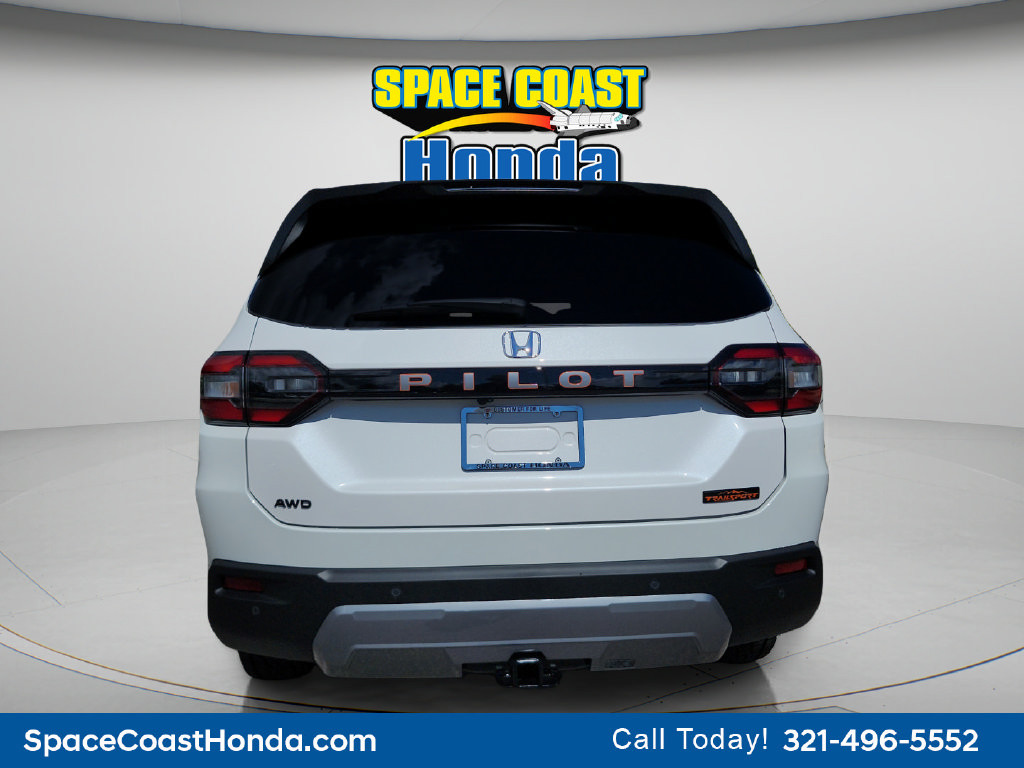 New 2026 Honda Pilot TrailSport SUV