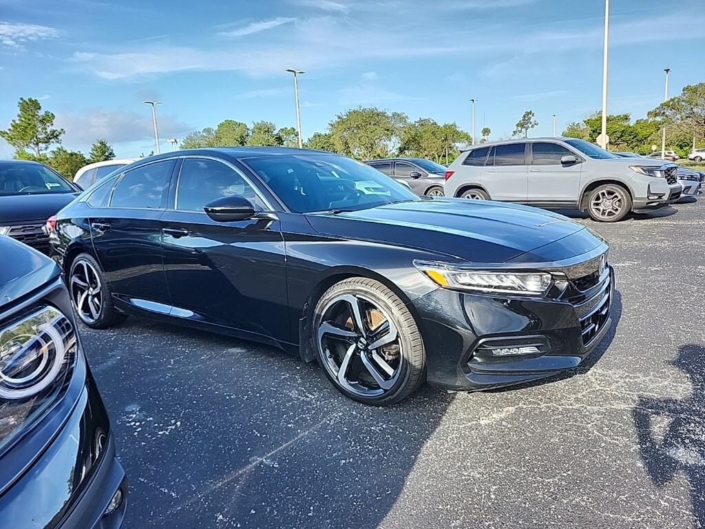 Used 2018 Honda Accord Sport 2.0T Sedan