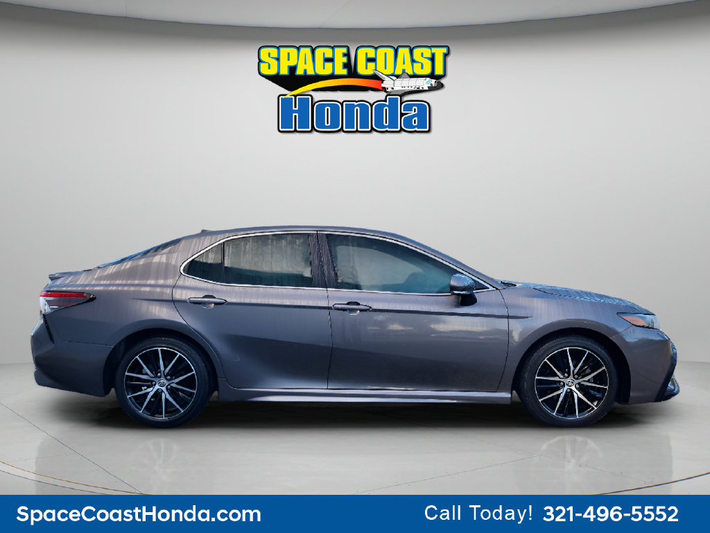 Used 2024 Toyota Camry SE Sedan