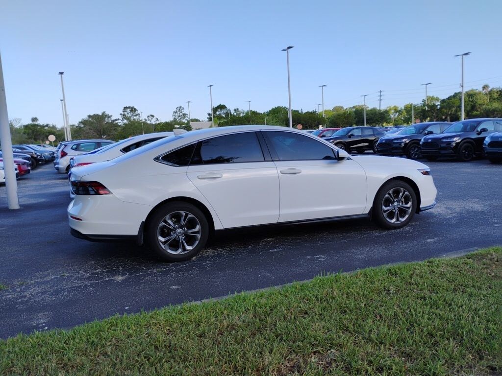 Used 2023 Honda Accord EX Sedan